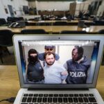L'immagine dell'arresto di Giovanni Brusca, oggi scarcerato